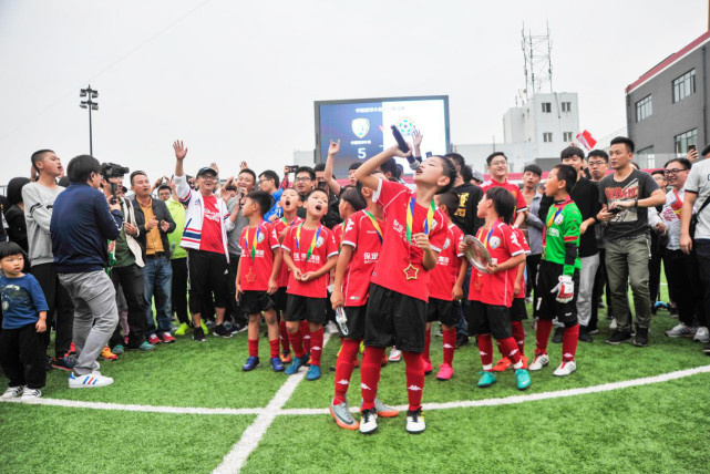 莱万特VS塞维利亚直播数据库 ＞ 皇家社会 vs 塞维利亚